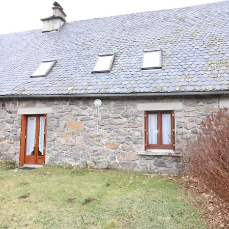 Maison Au Coeur Des Volcans D'auvergne, 4 Ch, Cheminee, Jardin Clos, Proximite Puy Mary Et Activites - Fr-1-742-170 Prázdninový dům Le Claux