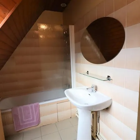 Prázdninový dům Maison Au Coeur Des Volcans D'auvergne, 4 Ch, Cheminee, Jardin Clos, Proximite Puy Mary Et Activites - Fr-1-742-170 Le Claux